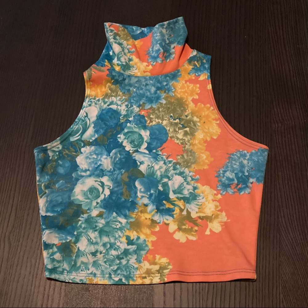 KTOO Floral Crop Top Shirt Turtleneck Size S Sleeveless Girly Cropped Coachella